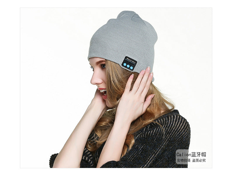 Amazon New Knitted Pullover Cap Winter Warm Charging Removeable Wireless Bluetooth Call Headset Music Hat